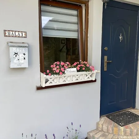 Dom W Centrum Dziwnowa Apartamento