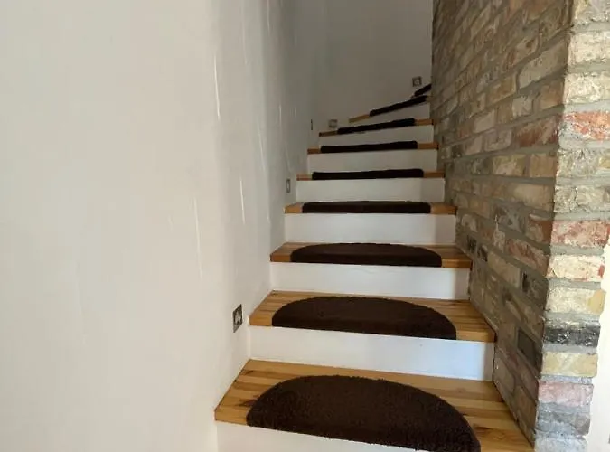 Dom W Centrum Dziwnowa Apartamento *